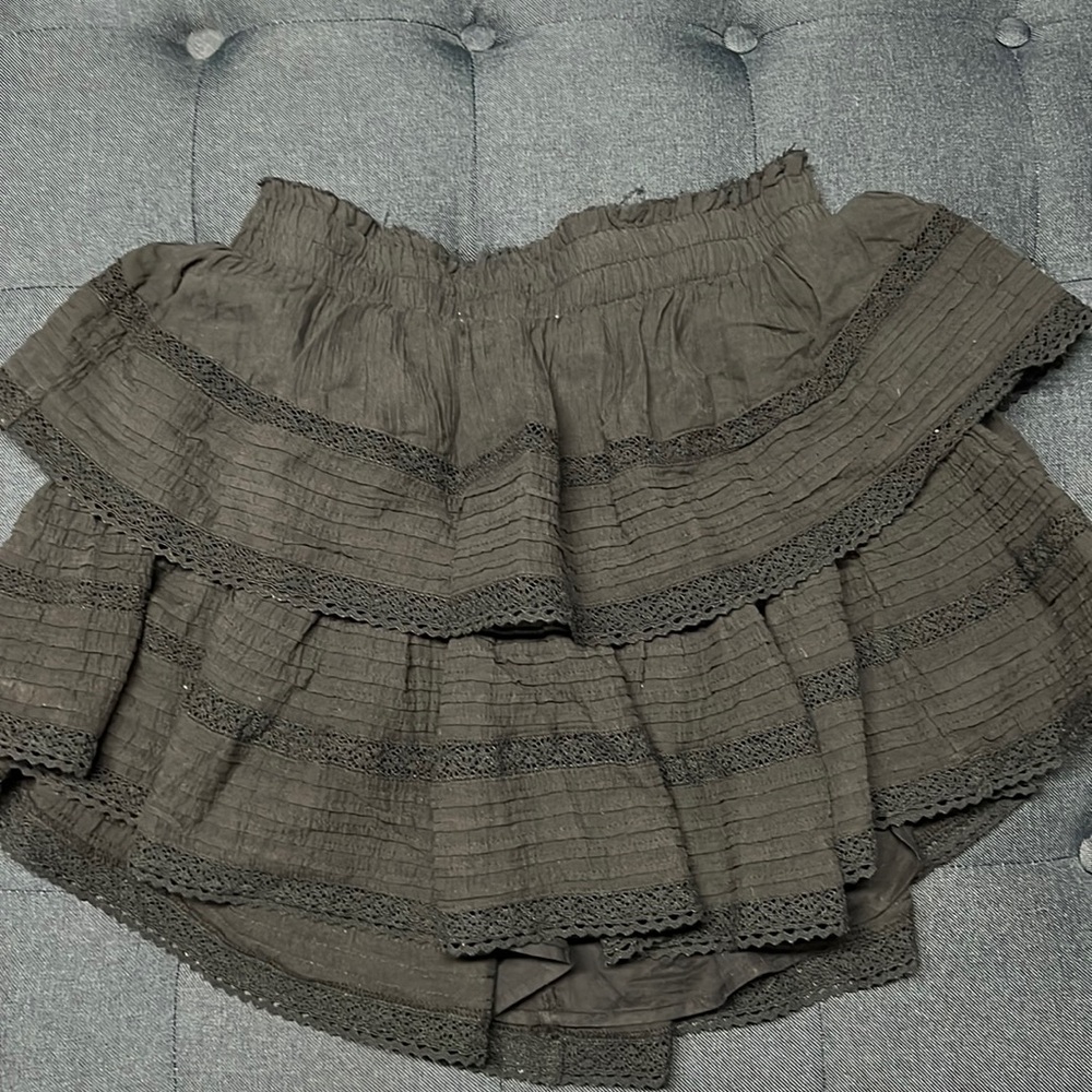 Aerie black skirt- size medium